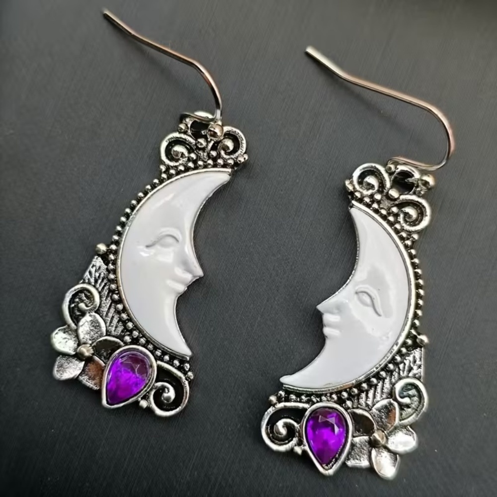 Mystic Crescent Moon Earrings- Celestial boho jewelry - Picture 4 of 5